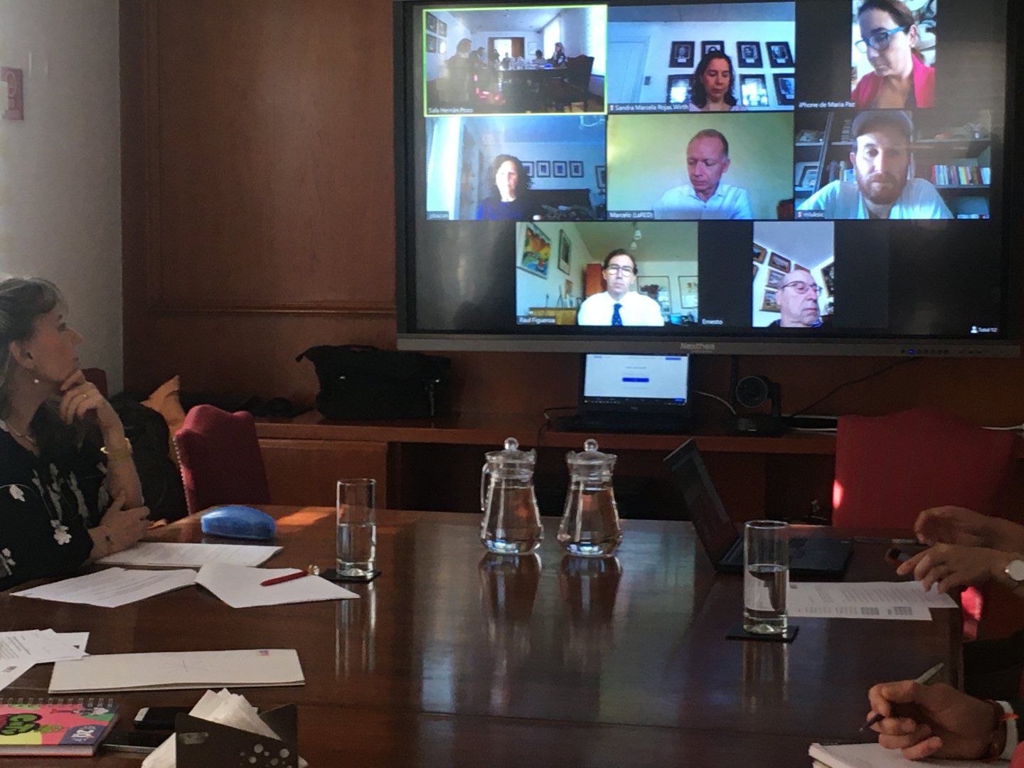 CNTV, Mineduc y canales trabajan para emitir contenidos educativos en TV abierta