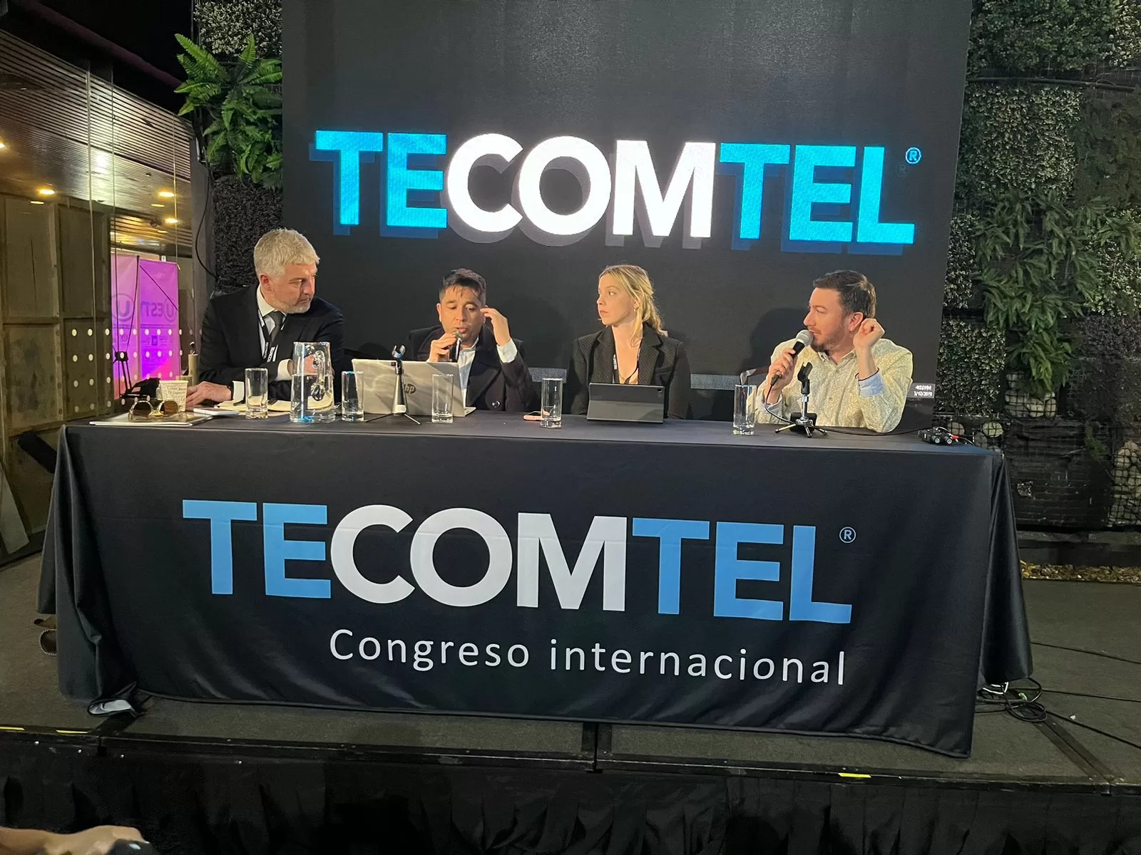 Tecomtel Chile: CNTV presenta sus plataformas Play e Infantil en feria tecnológica internacional